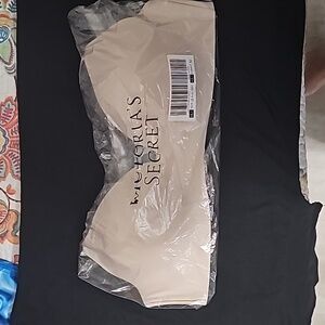 Victoria's Secret Lightly-Lined Wireless Bra